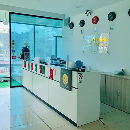 斯波特昂-89900耶塞尔顿胶囊旅馆酒店